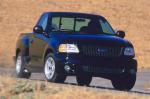 Ford F-150 SVT Lightning 2000 года